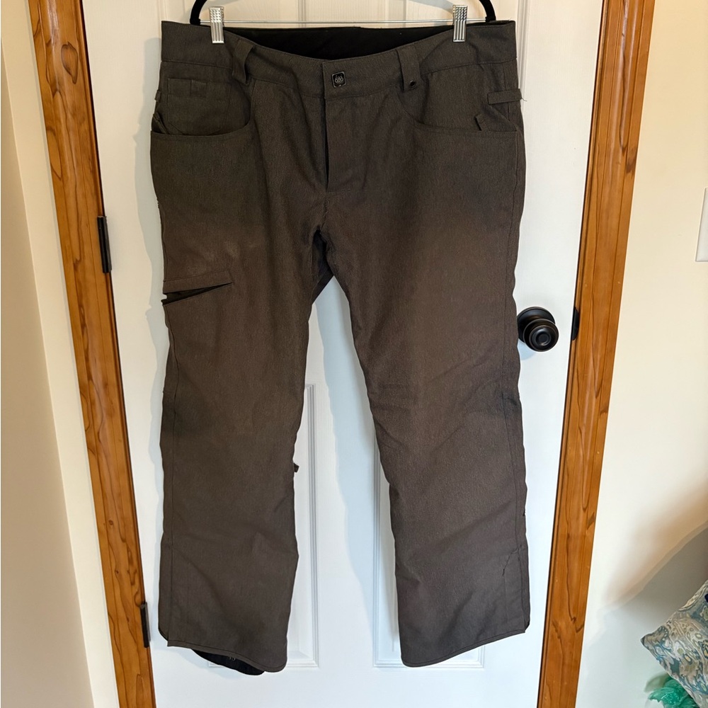 686 Men’s denim snowboard pants